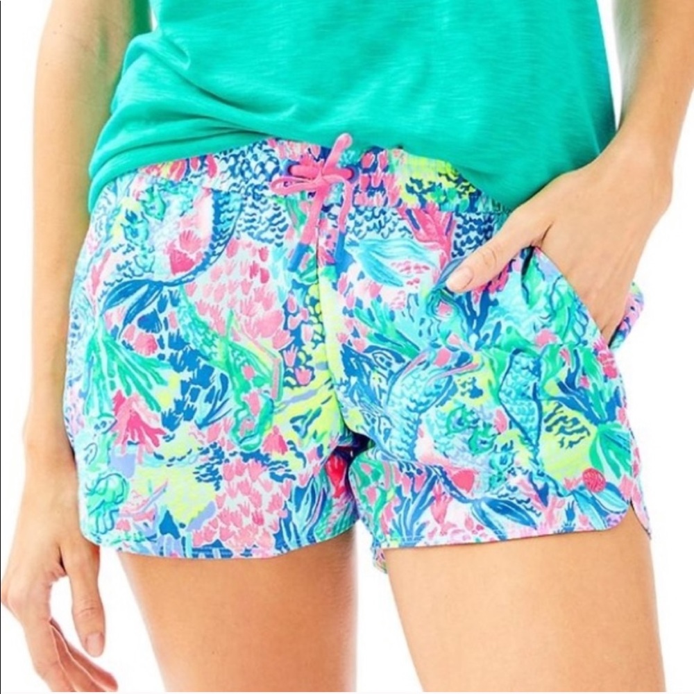 Lilly Pulitzer run around short